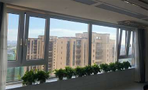 中国品牌门窗网(图2) 门窗品牌的多功能性:从安全到隐私的多样化需求趋势